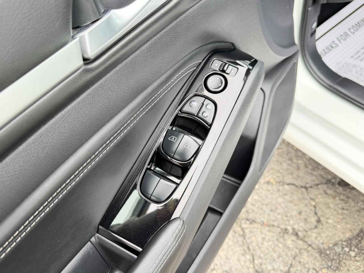 Nissan Altima 2.5 SL AWD Sedan 2020
