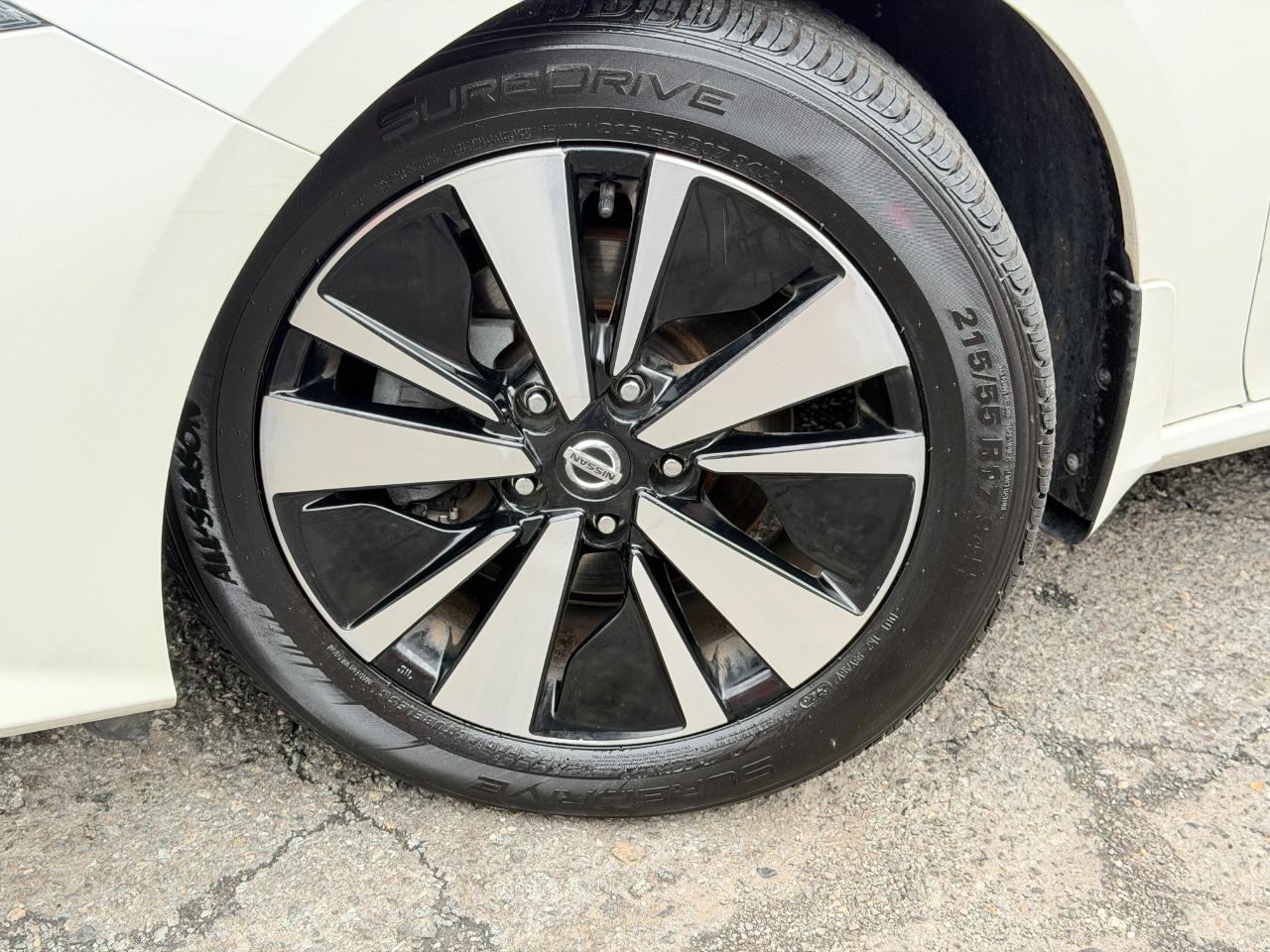 Nissan Altima 2.5 SL AWD Sedan 2020