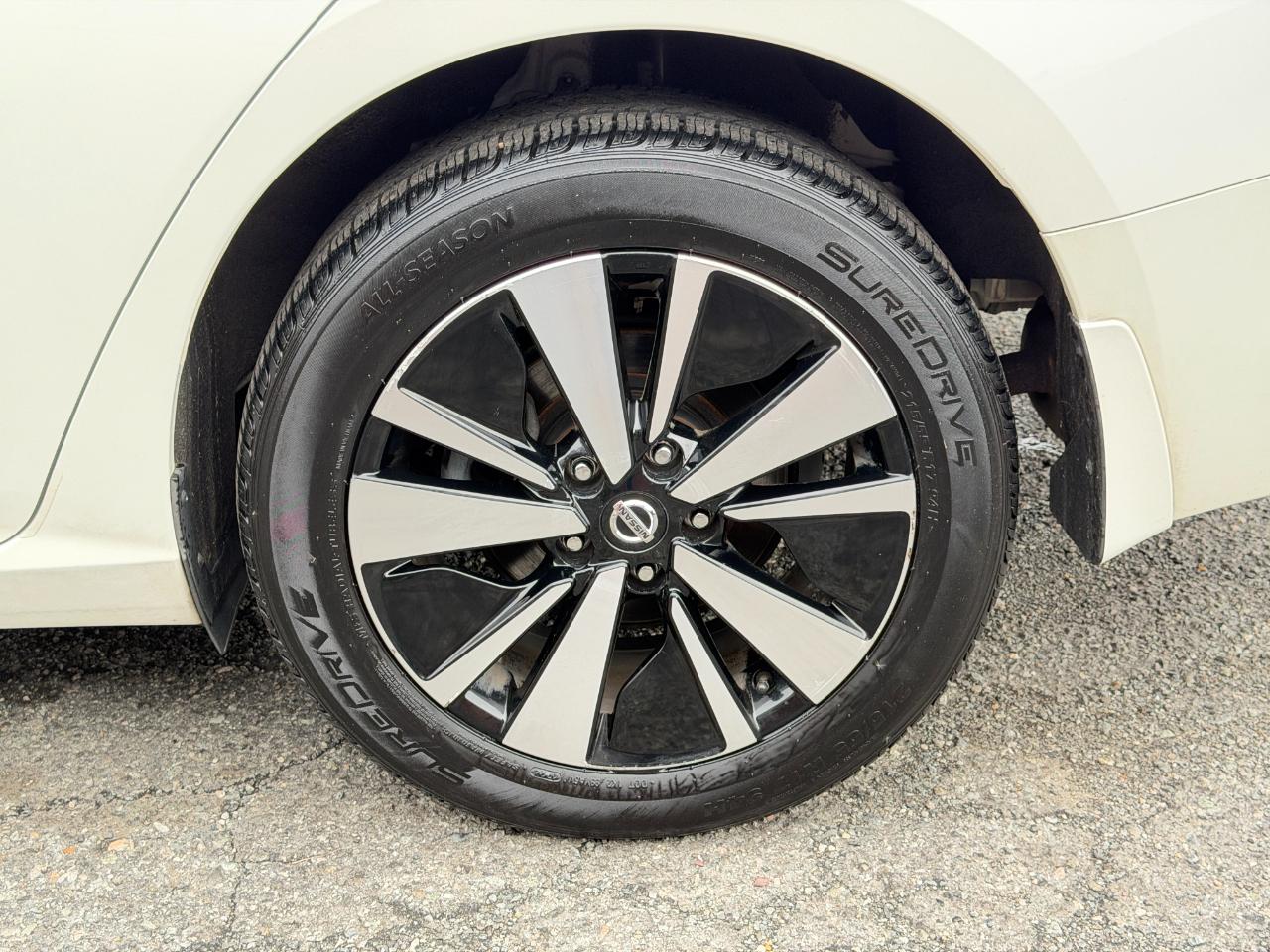 Nissan Altima 2.5 SL AWD Sedan 2020