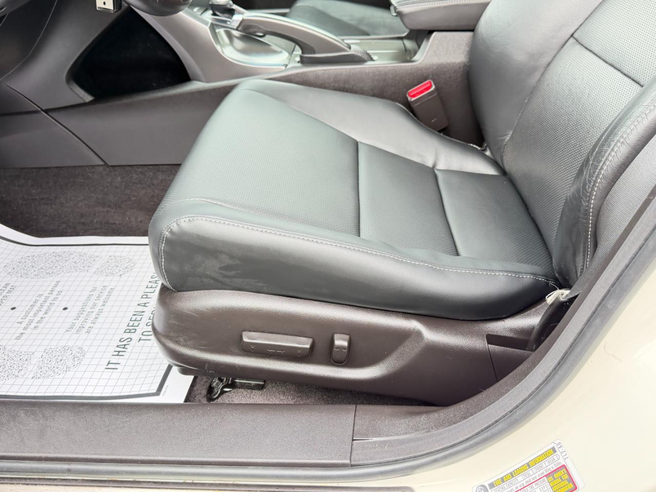 Acura TSX 4dr Sdn I4 Auto Tech Pkg 2011