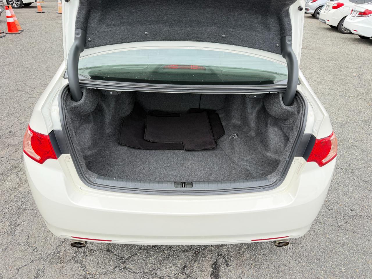 Acura TSX 4dr Sdn I4 Auto Tech Pkg 2011
