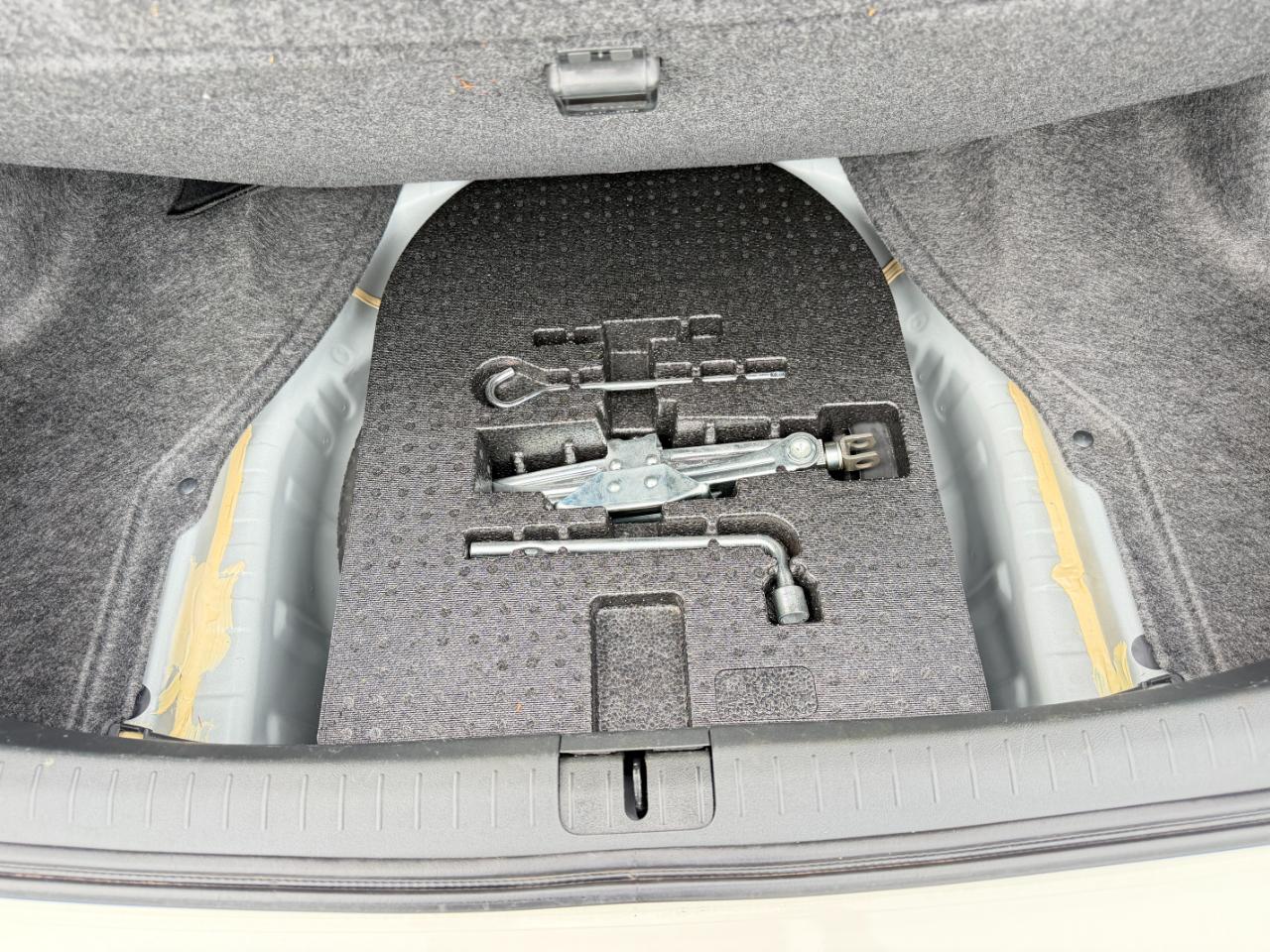Acura TSX 4dr Sdn I4 Auto Tech Pkg 2011