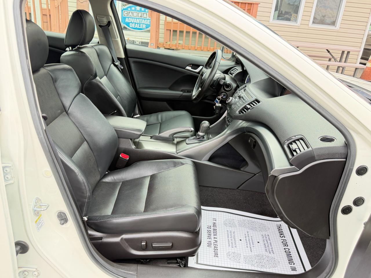 Acura TSX 4dr Sdn I4 Auto Tech Pkg 2011