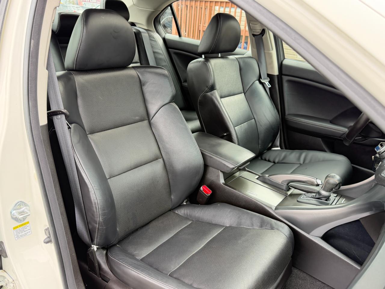 Acura TSX 4dr Sdn I4 Auto Tech Pkg 2011