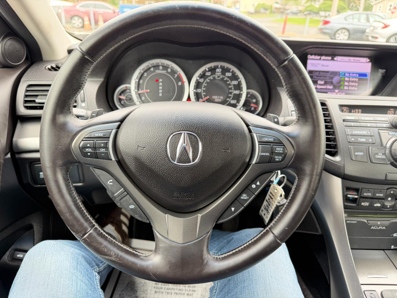 Acura TSX 4dr Sdn I4 Auto Tech Pkg 2011