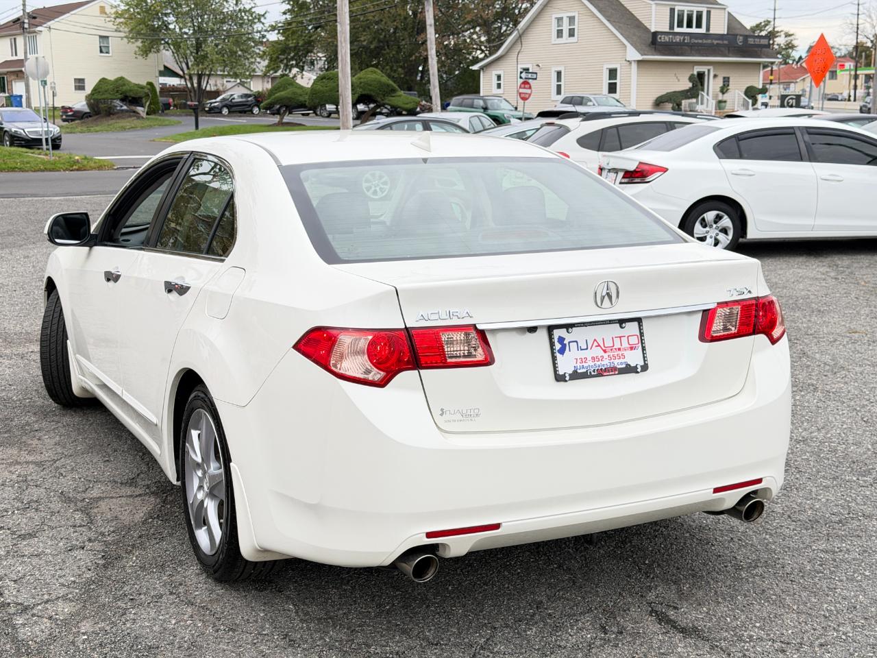 Acura TSX 4dr Sdn I4 Auto Tech Pkg 2011