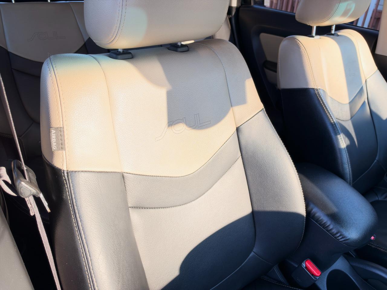 Kia Soul 5dr Wgn Auto ! 2013