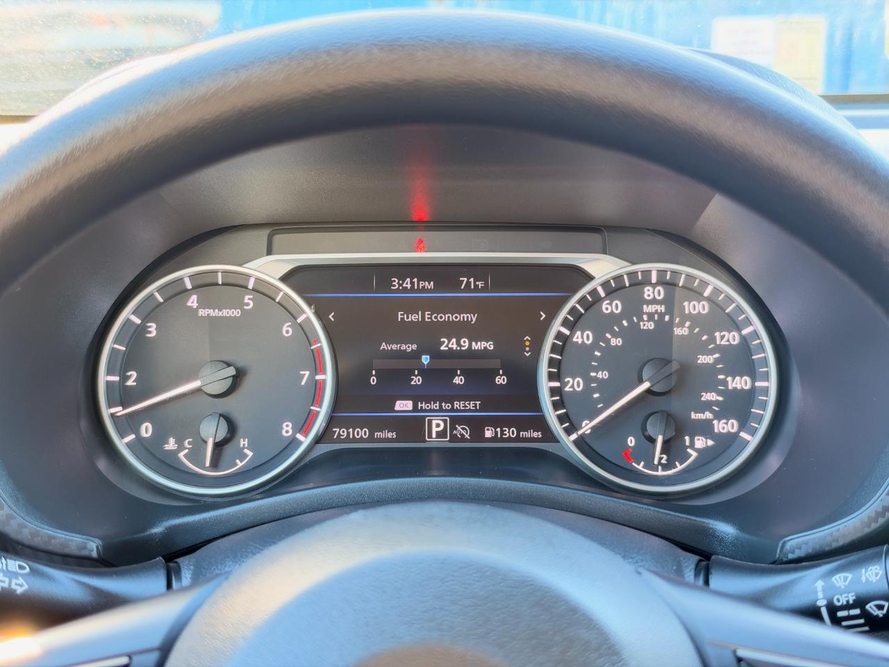 Nissan Sentra SV CVT 2024