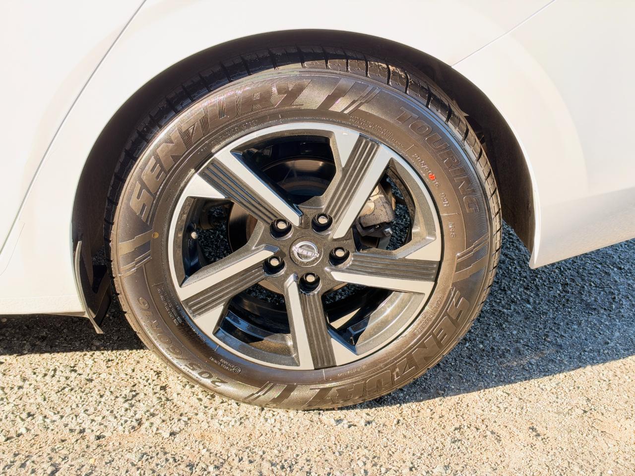 Nissan Sentra SV CVT 2024