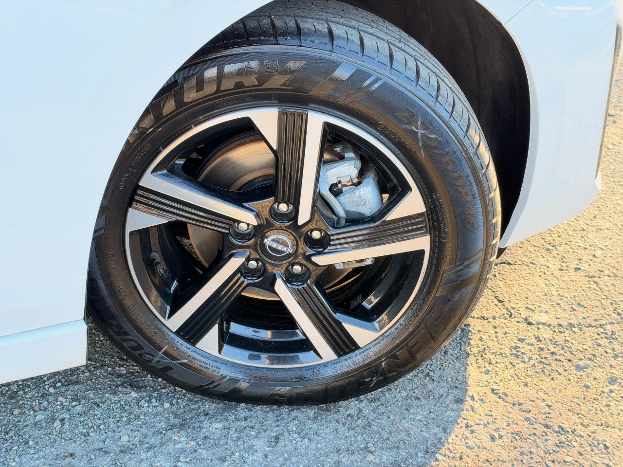 Nissan Sentra SV CVT 2024
