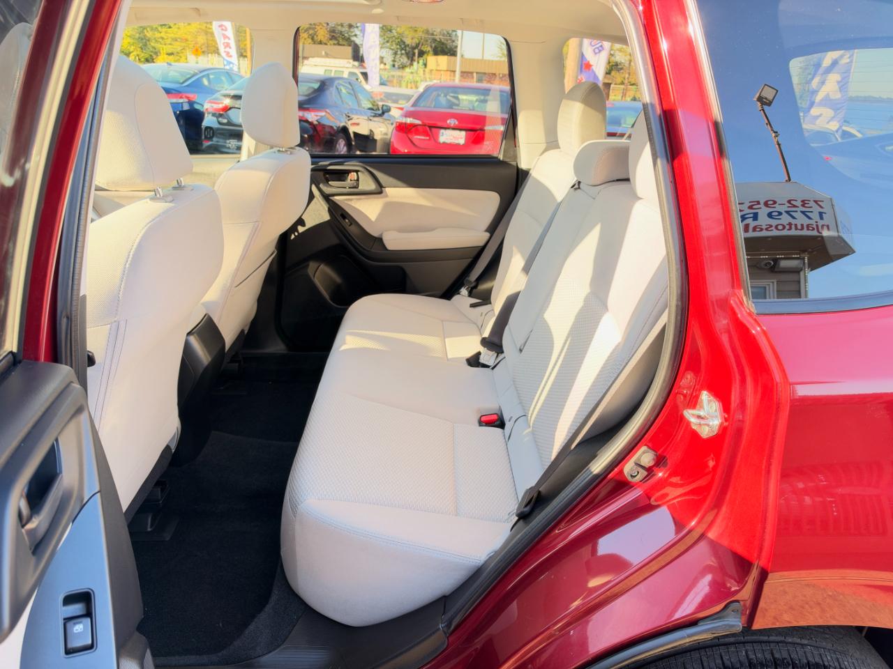 Subaru Forester 4dr Auto 2.5i Premium PZEV 2014