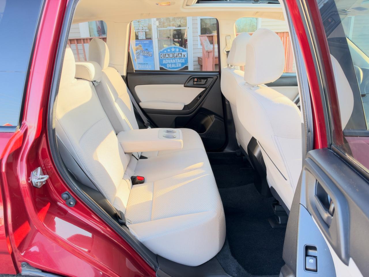 Subaru Forester 4dr Auto 2.5i Premium PZEV 2014