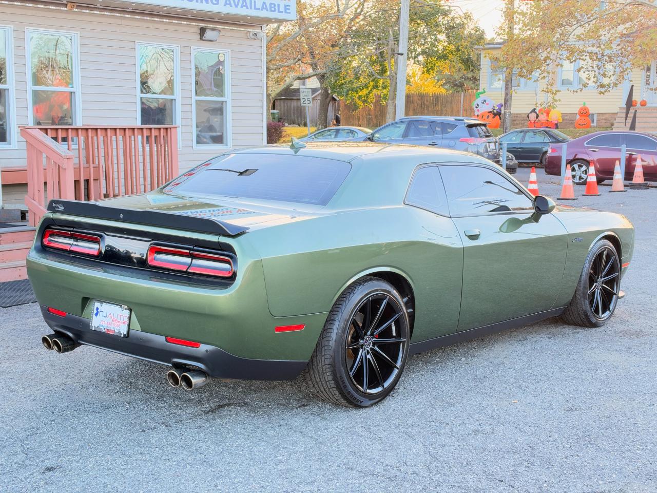Dodge Challenger  2021