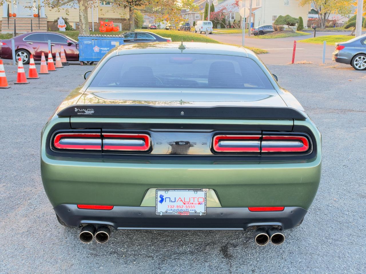 Dodge Challenger  2021