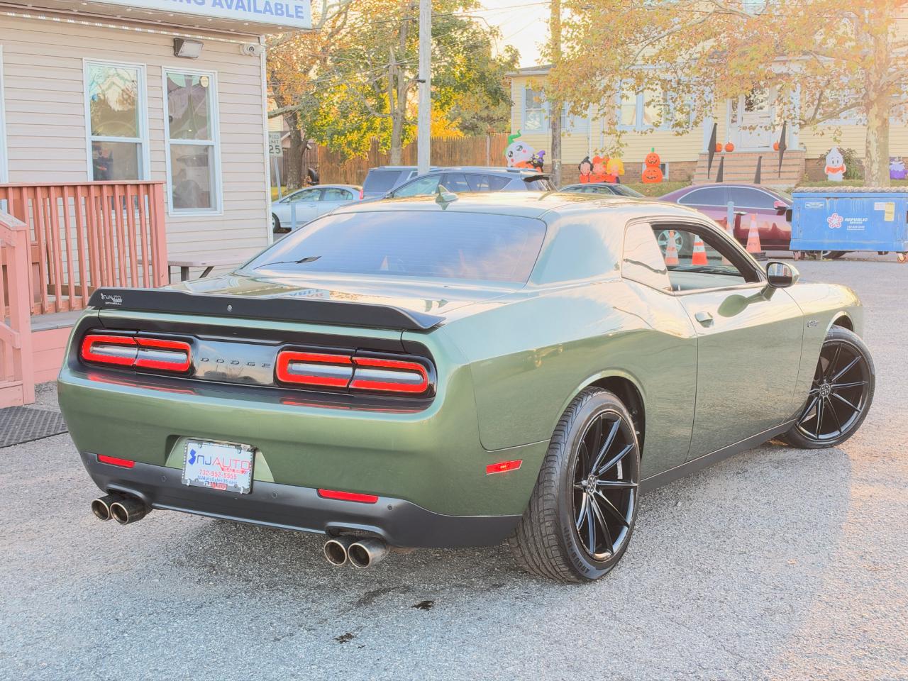 Dodge Challenger  2021