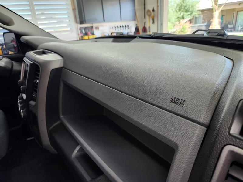 RAM 1500 Tradesman Quad Cab 2WD 2016