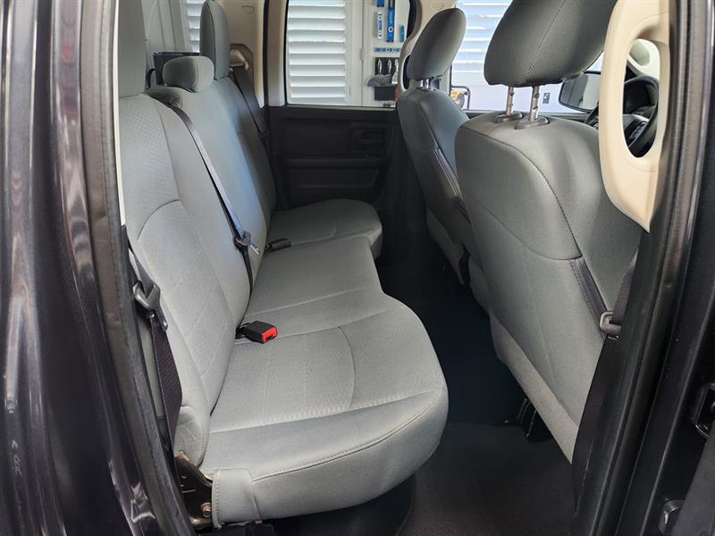 RAM 1500 Tradesman Quad Cab 2WD 2016