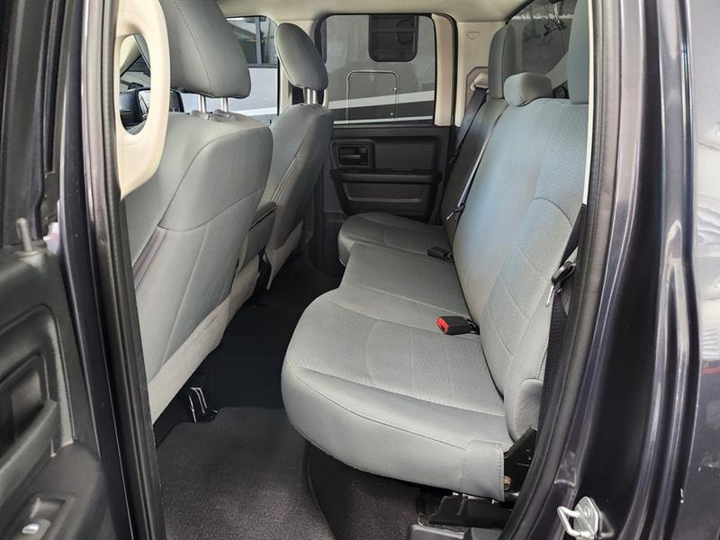 RAM 1500 Tradesman Quad Cab 2WD 2016