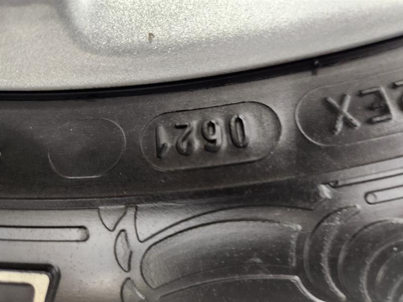 RAM 1500 Tradesman Quad Cab 2WD 2016