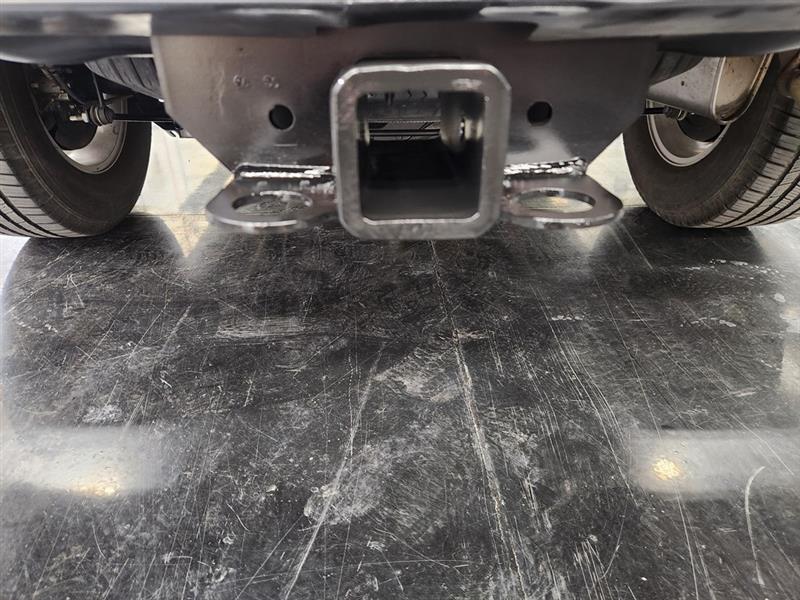 RAM 1500 Tradesman Quad Cab 2WD 2016