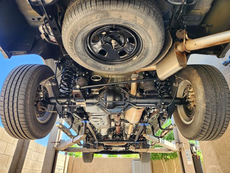 RAM 1500 Tradesman Quad Cab 2WD 2016