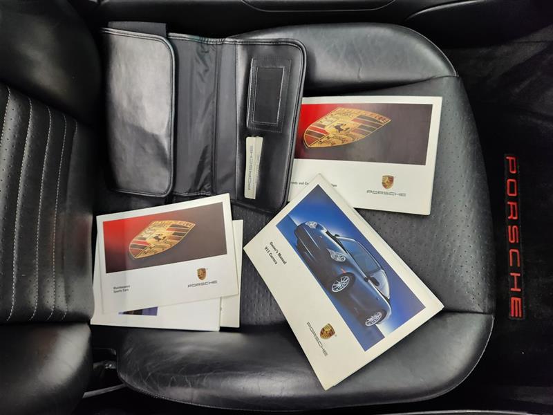 Porsche 911 Carrera Cabriolet 2003