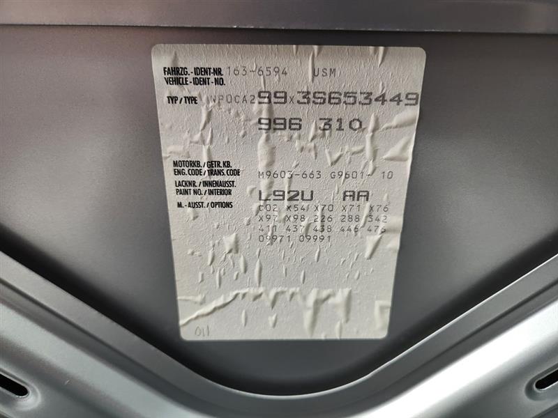 Porsche 911 Carrera Cabriolet 2003