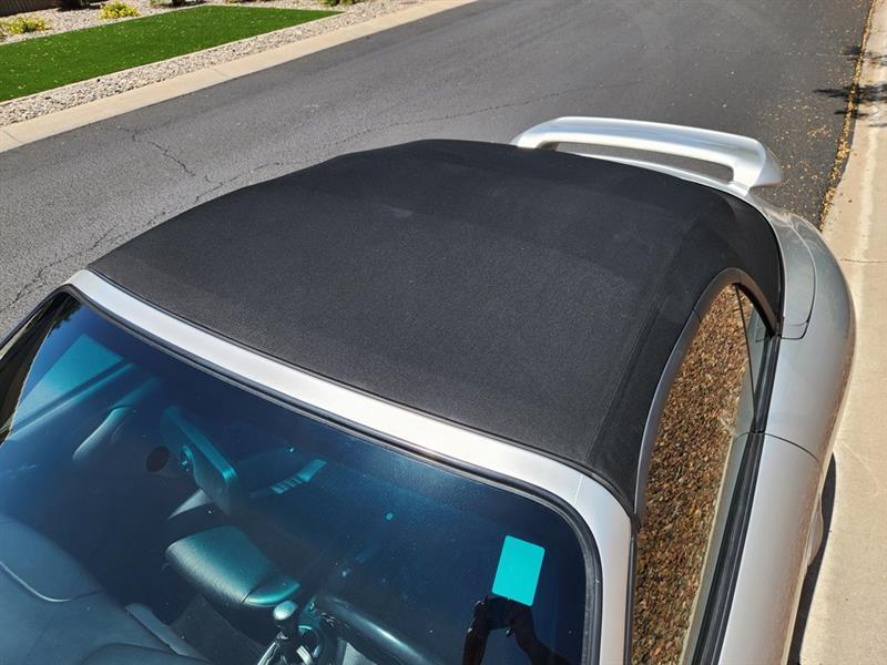 Porsche 911 Carrera Cabriolet 2003