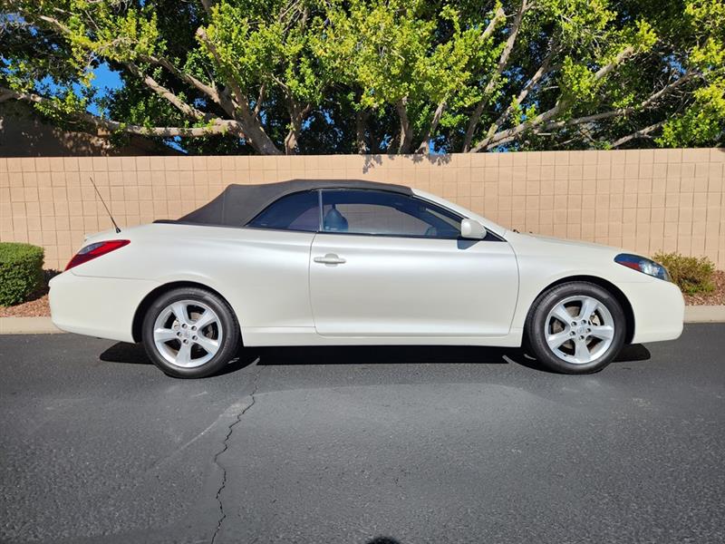 2008 Toyota Camry Solara SLE photo 2
