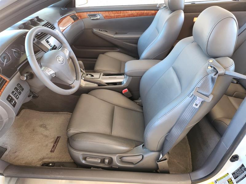 Toyota Camry Solara SLE 2D Convertible V6 2008