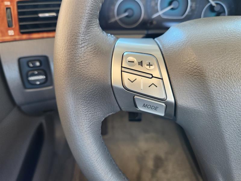 Toyota Camry Solara SLE 2D Convertible V6 2008