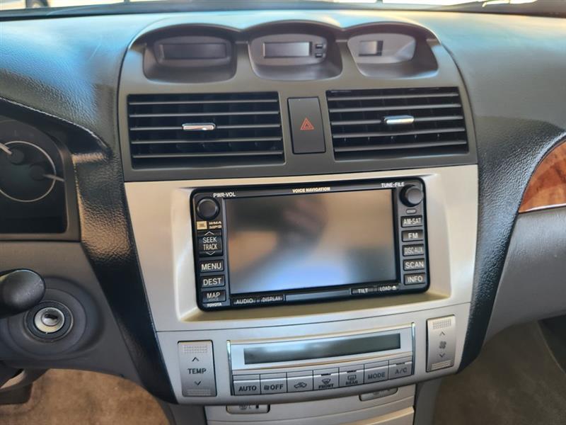 Toyota Camry Solara SLE 2D Convertible V6 2008