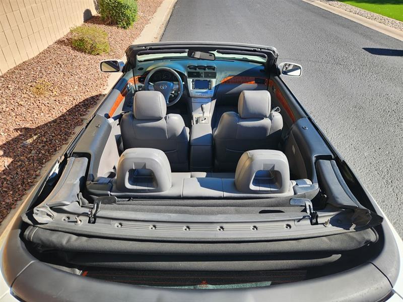 Toyota Camry Solara SLE 2D Convertible V6 2008