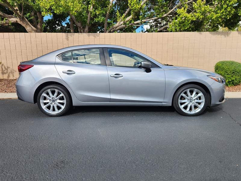 Mazda MAZDA3 s Grand Touring 2016