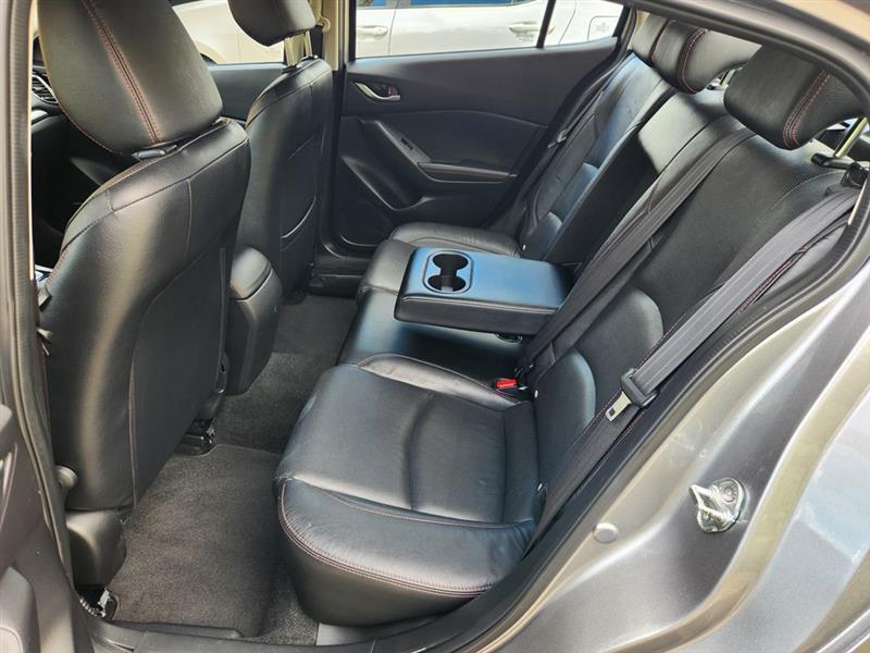 Mazda MAZDA3 s Grand Touring 2016