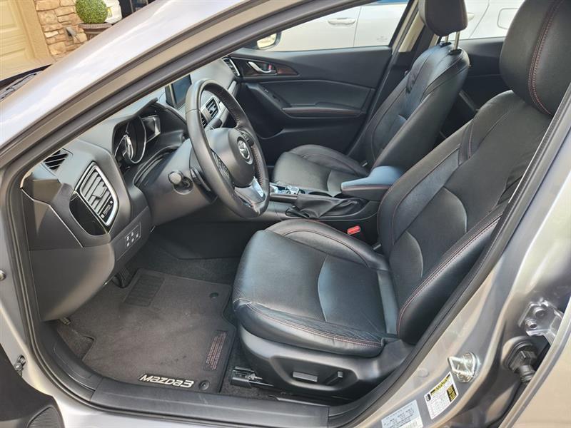 Mazda MAZDA3 s Grand Touring 2016