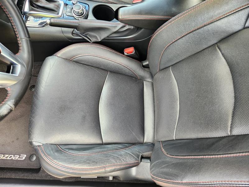 Mazda MAZDA3 s Grand Touring 2016