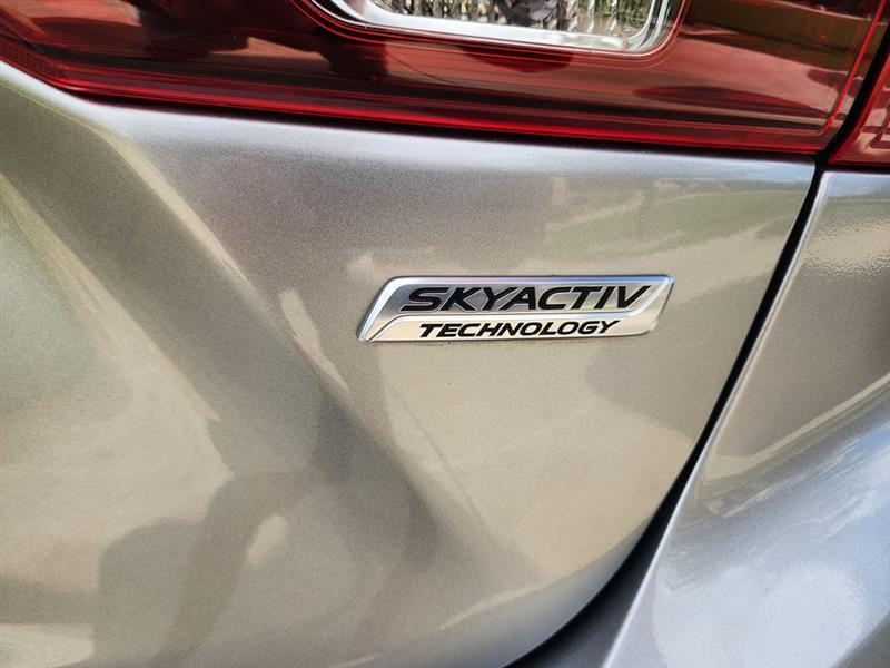 Mazda MAZDA3 s Grand Touring 2016