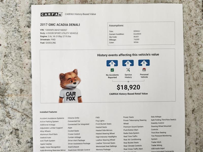 GMC Acadia Denali FWD 2017