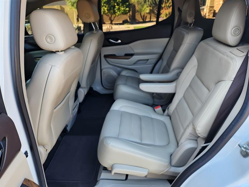 GMC Acadia Denali FWD 2017