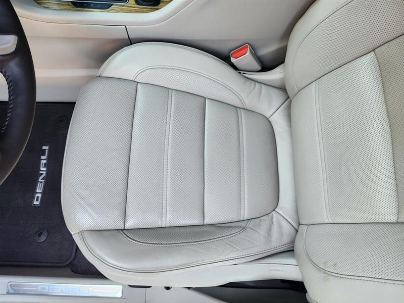 GMC Acadia Denali FWD 2017