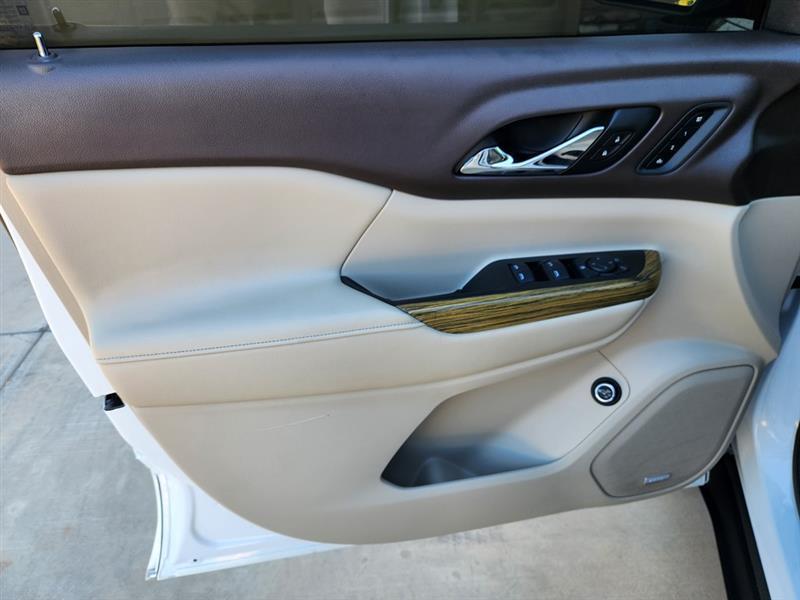 GMC Acadia Denali FWD 2017