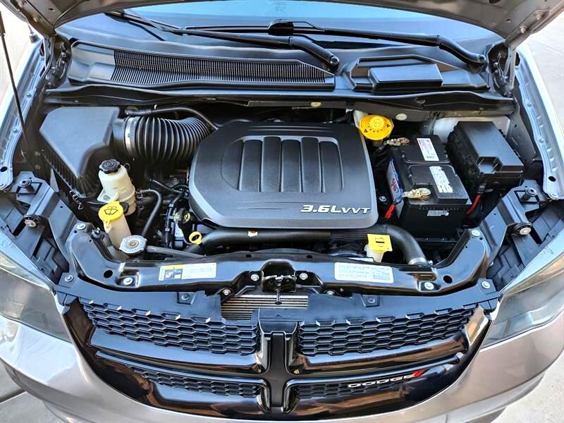 Dodge Grand Caravan SE 2014