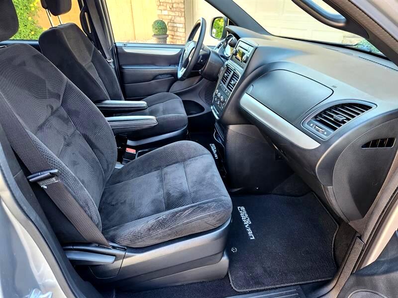 Dodge Grand Caravan SE 2014