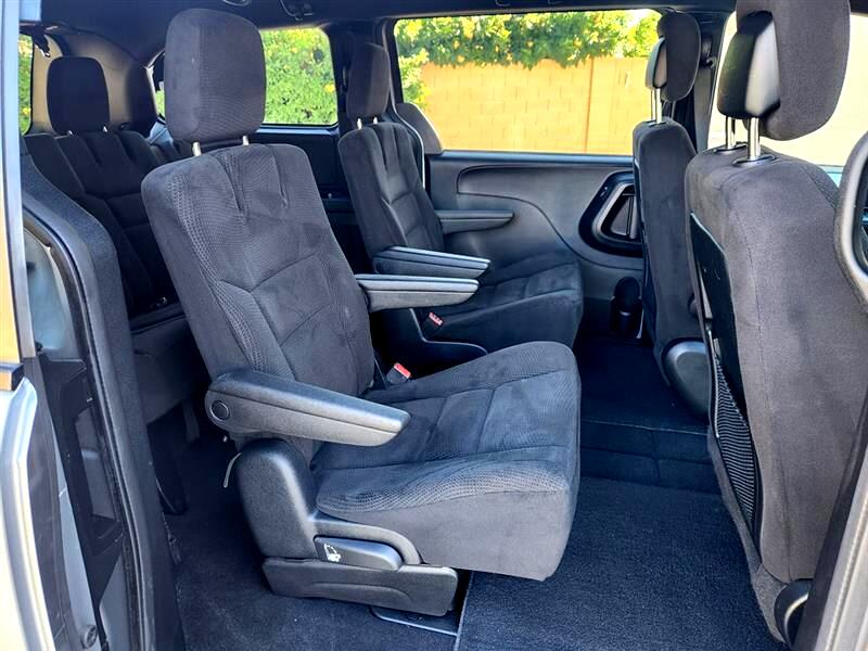 Dodge Grand Caravan SE 2014