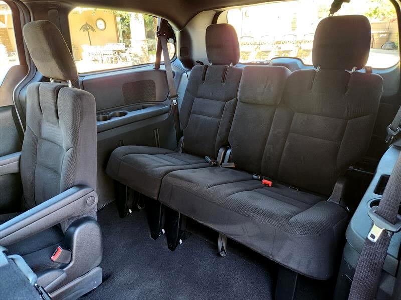Dodge Grand Caravan SE 2014
