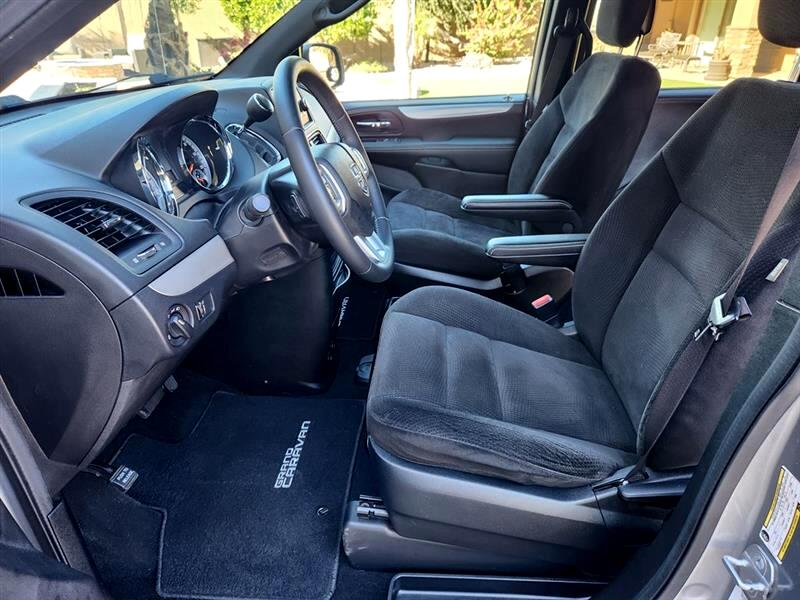 Dodge Grand Caravan SE 2014