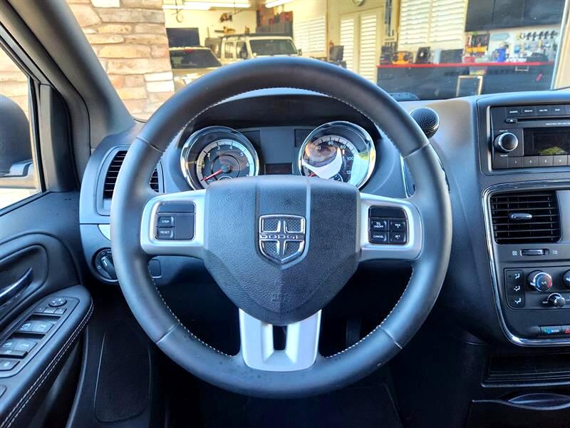 Dodge Grand Caravan SE 2014