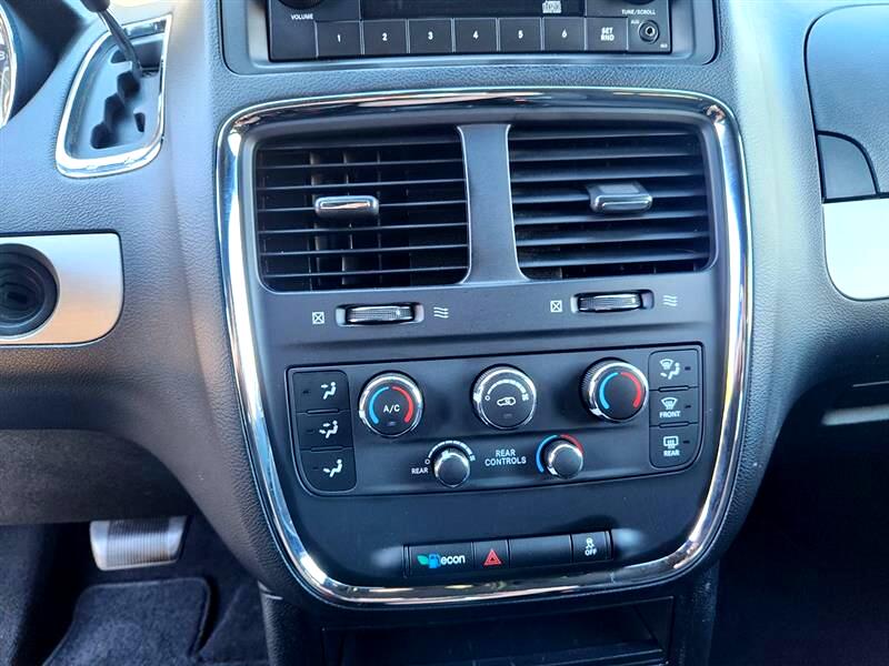 Dodge Grand Caravan SE 2014