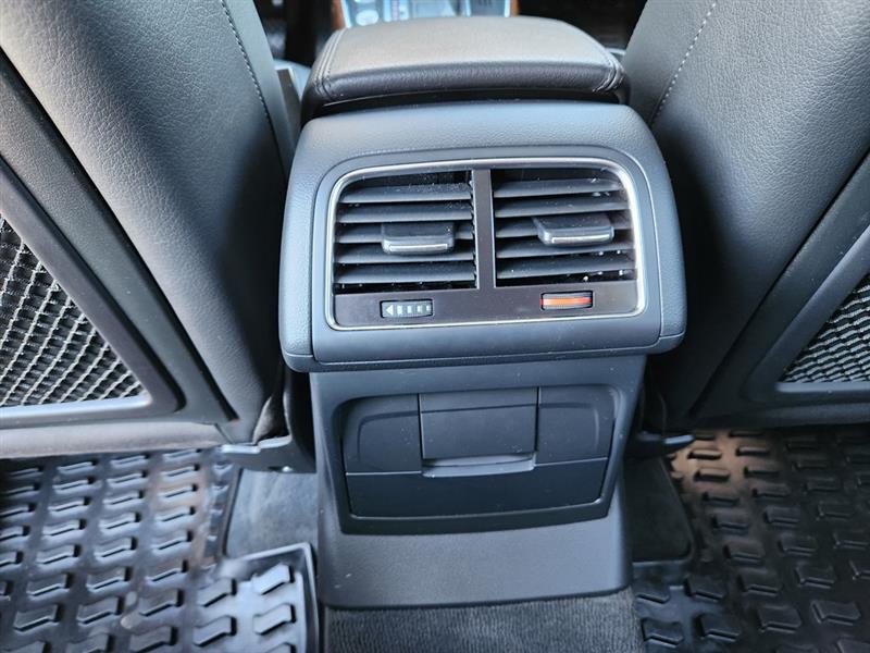 Audi Q5 3.2 quattro Premium 2012